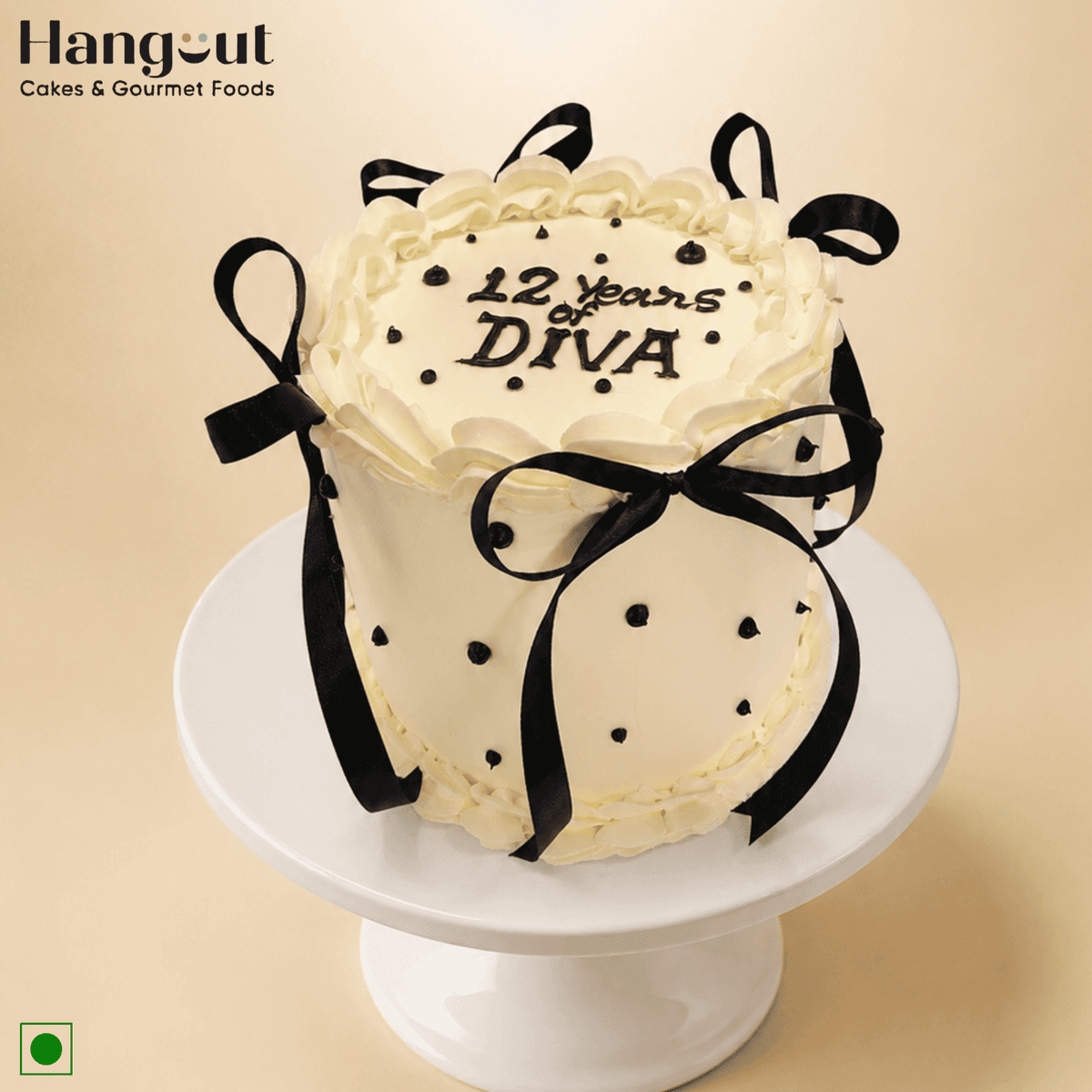 Pretty Little Drama Cake.