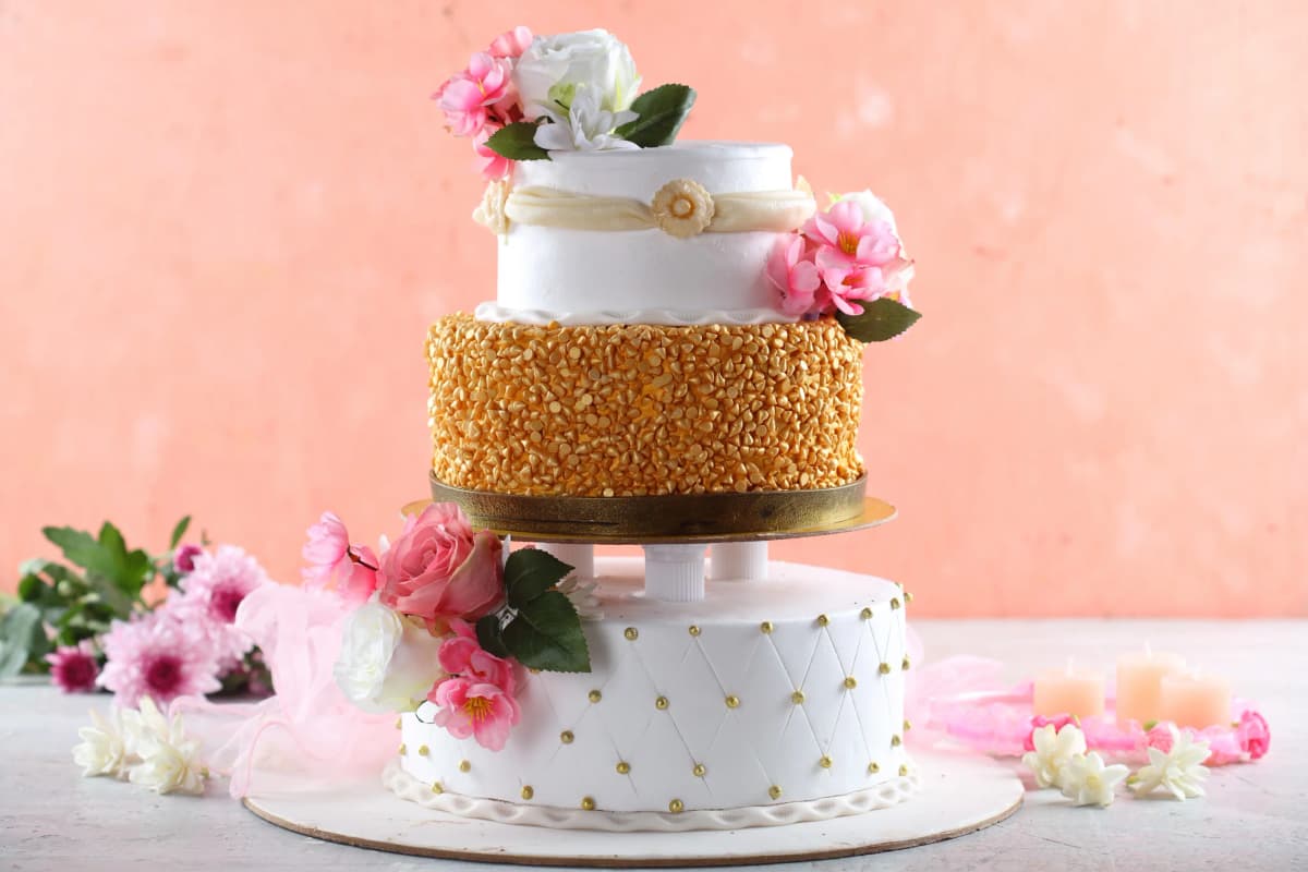 Fancy 3 Tier Wedding Cake