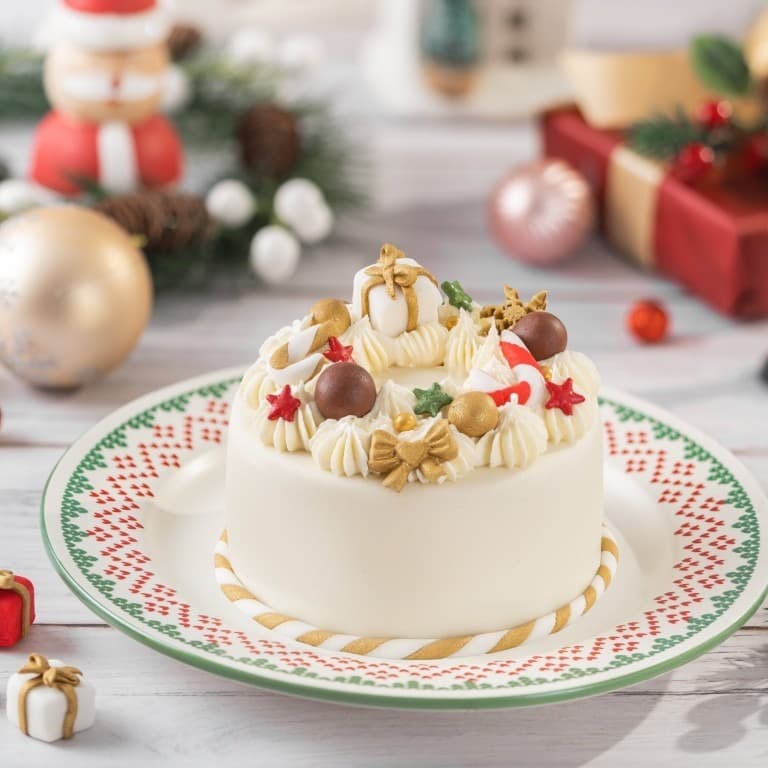 Plum Cake with Marzipan icing bento cake