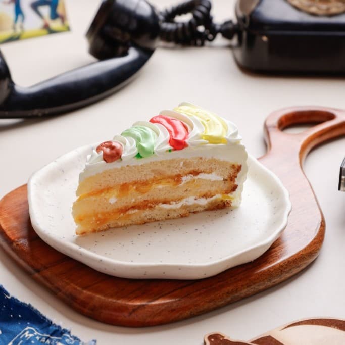 Fresh Pineapple Father's Day Special Pastry