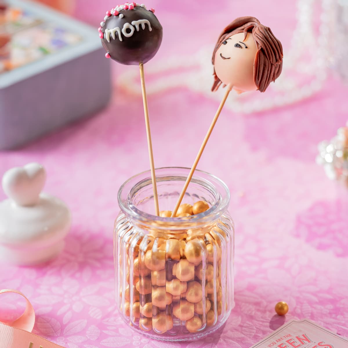 Red velvet Cake Pop's for Mom