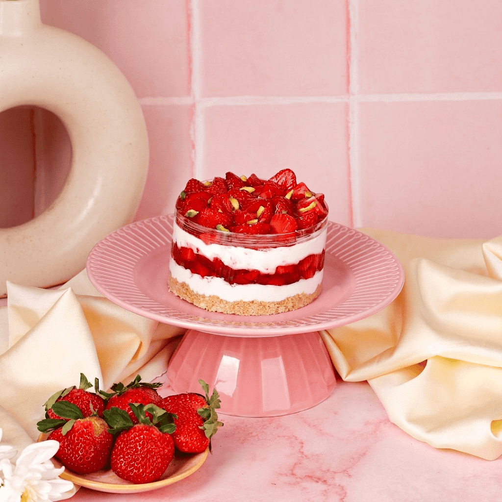Strawberry Cheesecake [Medium]