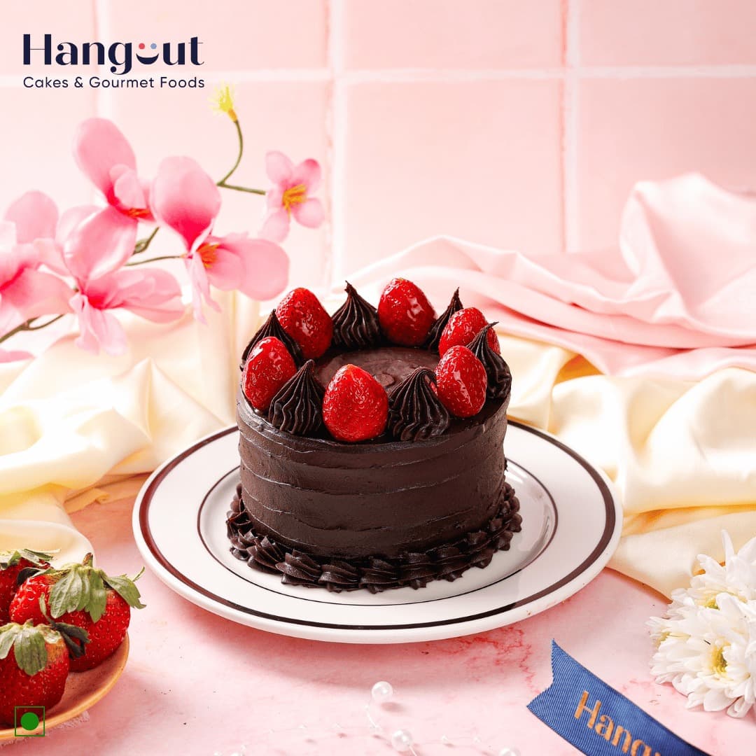 Strawberry Chocolate Cake [Medium]