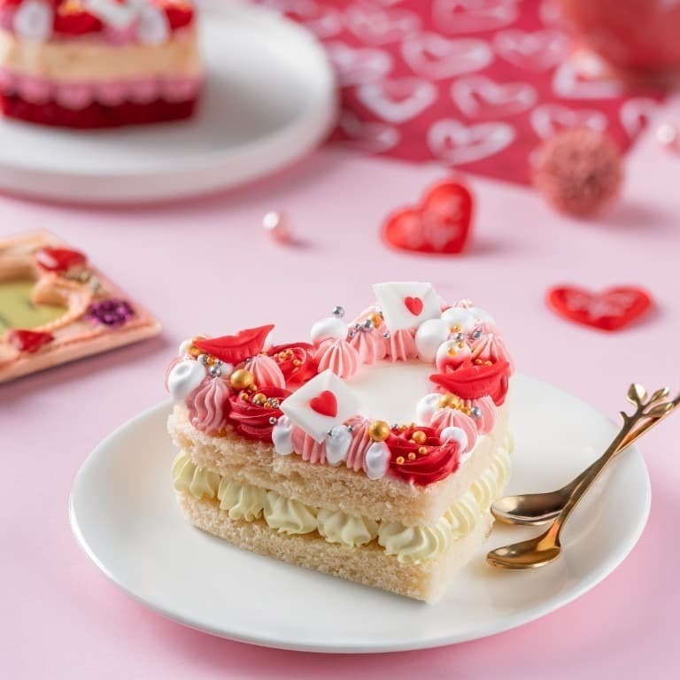 Pineapple Valentine's Day Special Bento Cake
