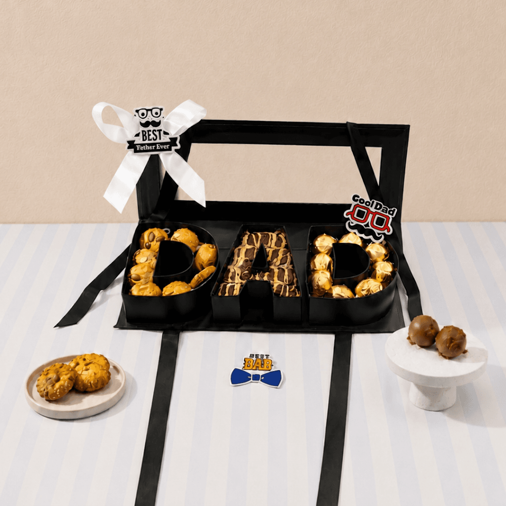 The Mini Treats Father's Day Special Gift Box