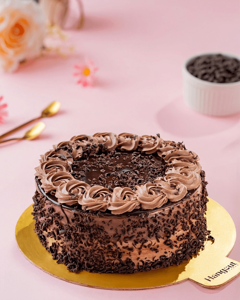 Flaky Chocolate Surprise Cake