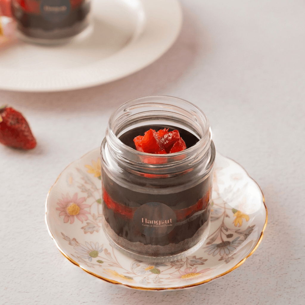 Strawberry Chocolate Dessert Jar