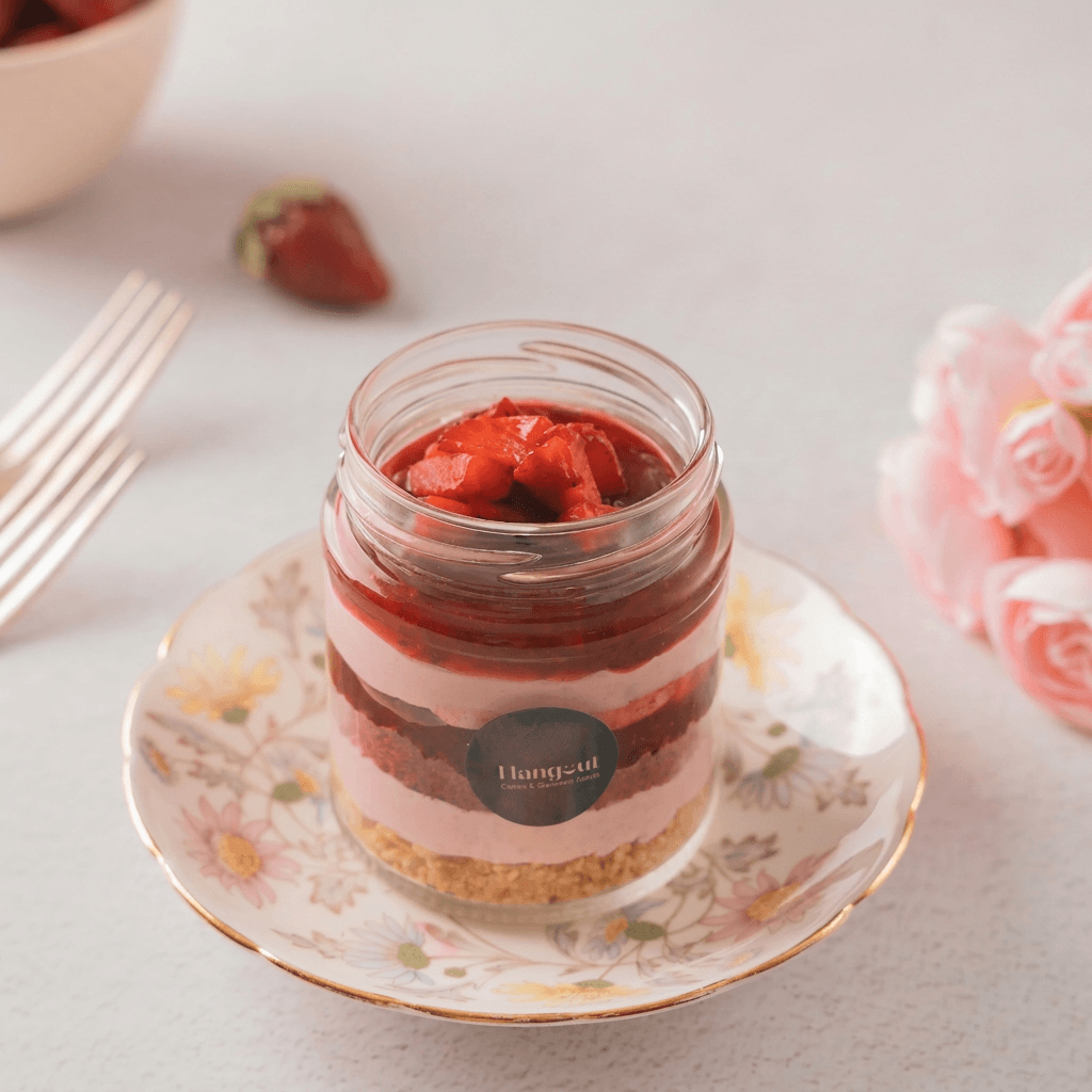 Strawberry Cream Cheese Dessert Jar