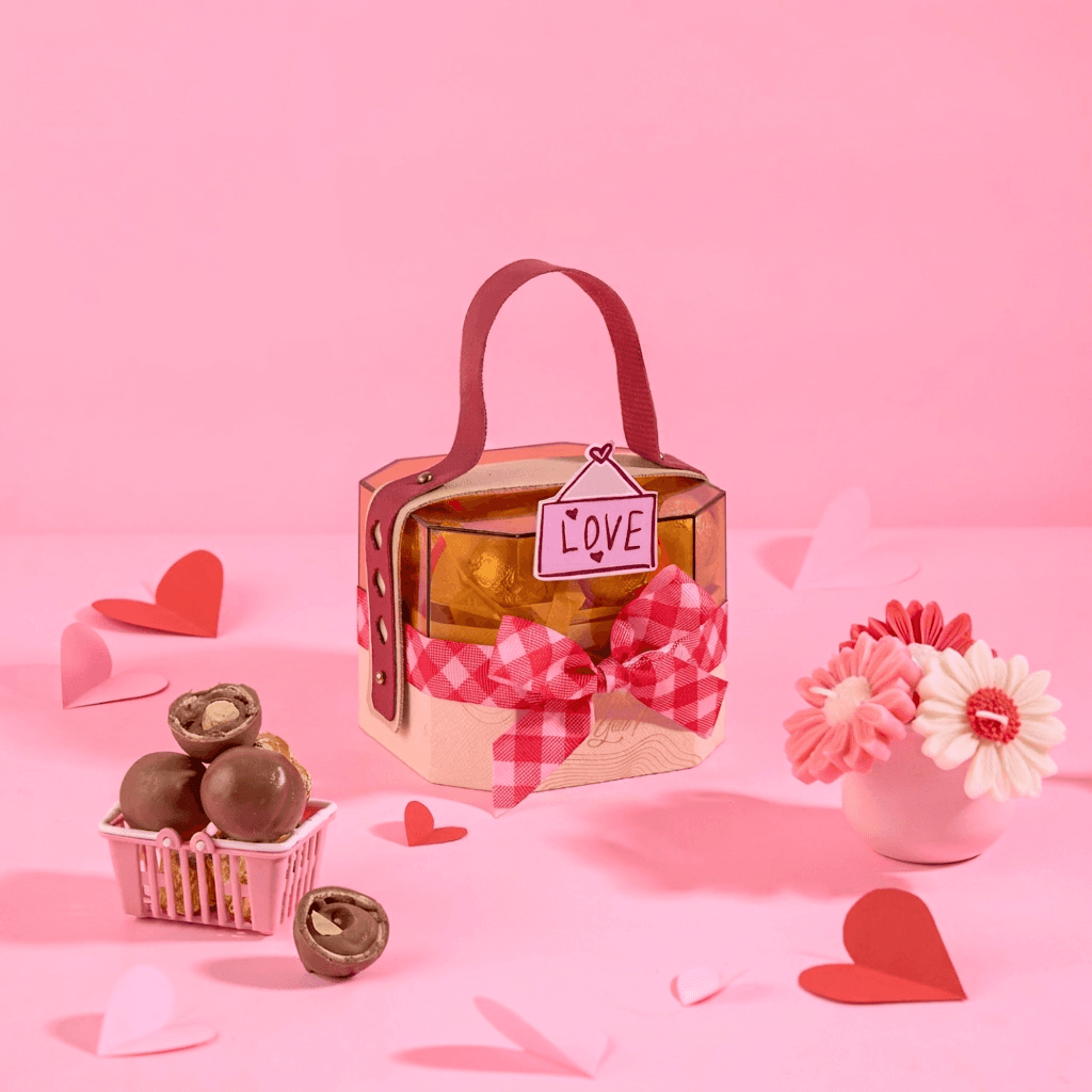 Heart’s Desire Valentine’s Day Special Gift Hamper