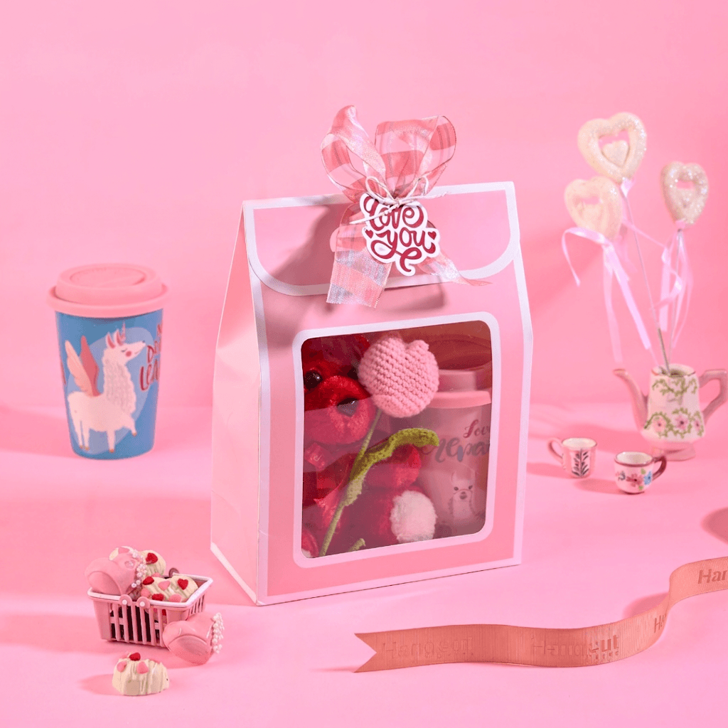 Hug in a Box Valentine’s Day Special Gift Hamper