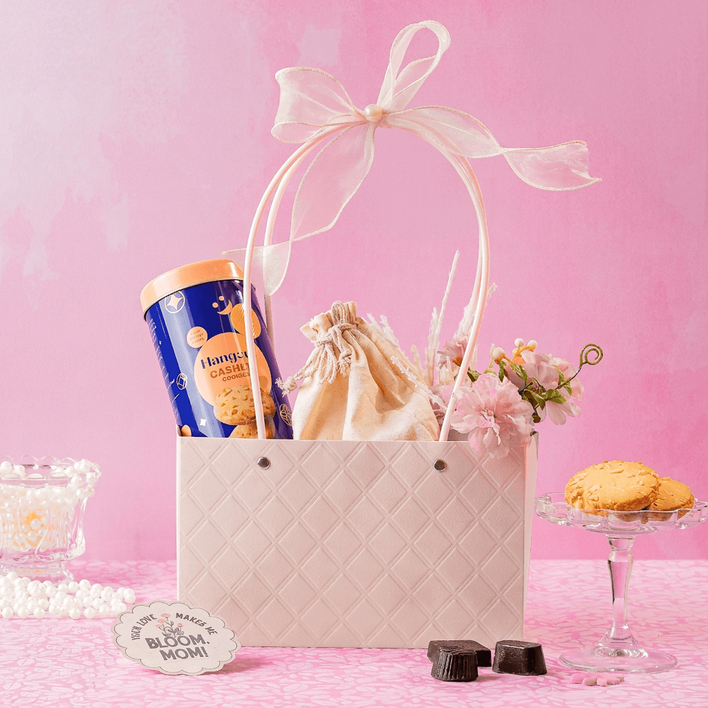 Mom's Coffee Mug Gift Hamper