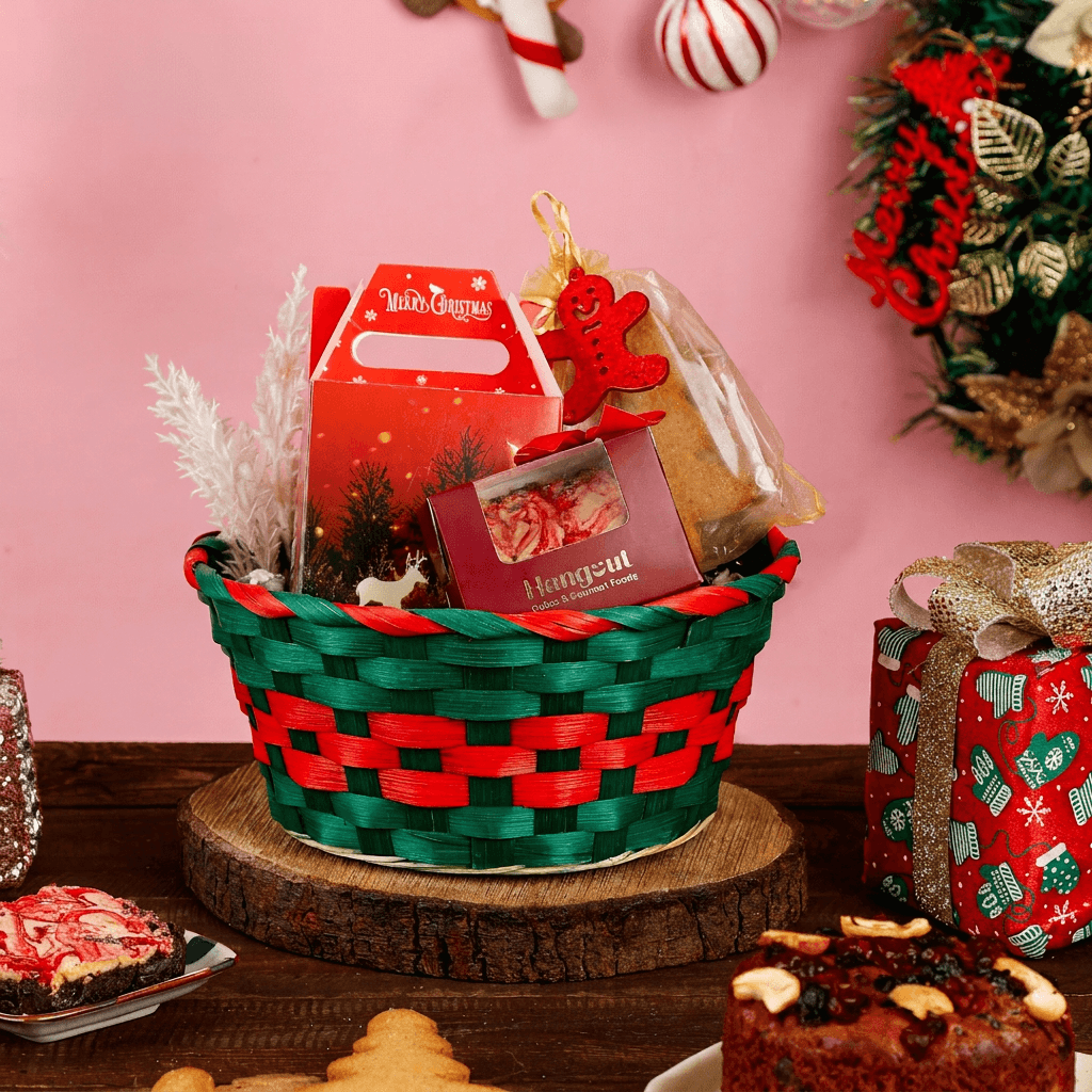 Santa's Cheer Christmas Special Gift Hamper