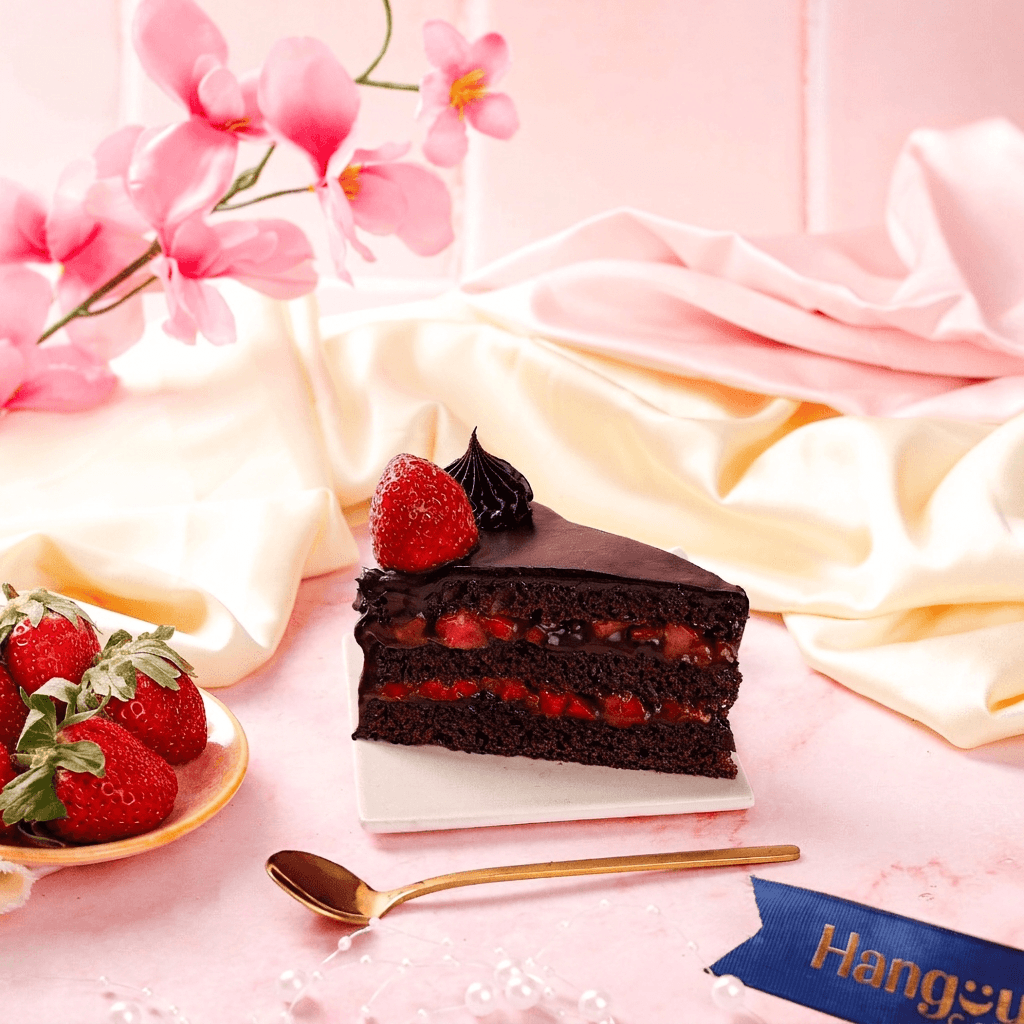 Strawberry Chocolate Pastry