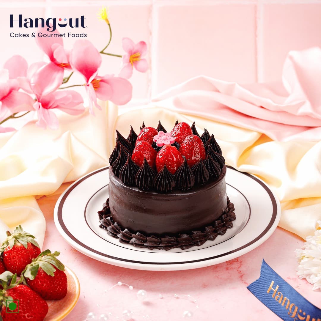 Strawberry Sugar-Free Chocolate Bento Cake
