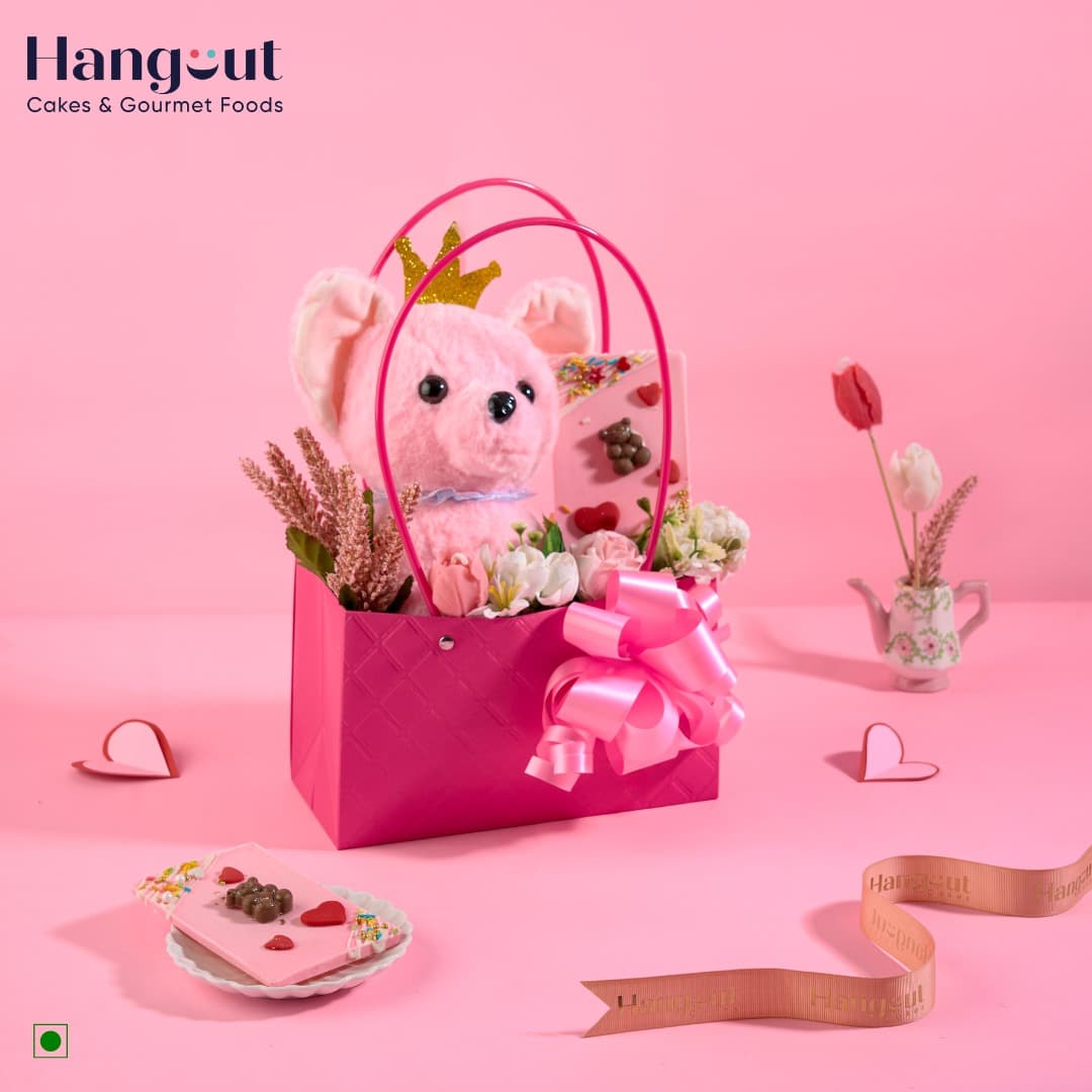 Velvet Romance Valentine’s Day Special Gift Hamper