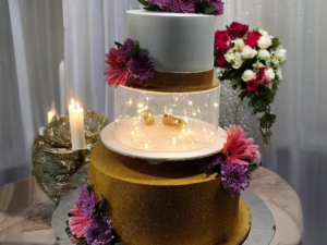 Cake with light in middle tier