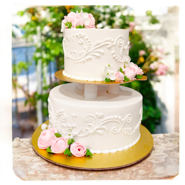 Elegant 2 tier Wedding Cake with Flowers