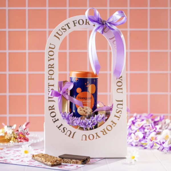 Indulgence Women's Day Special Gift Hampers