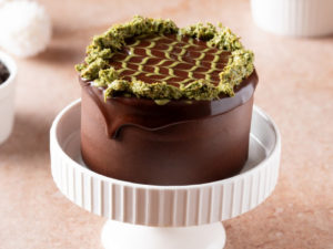 Mango Dubai Kunafa Chocolate Cake Bento from the best cake shop in Mumbai also available for online cake delivery
