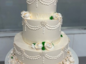 White wedding cake