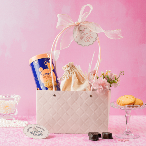 Mom's Coffee Mug Gift Hamper
