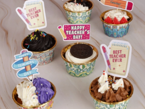 Teacher's Day Cupcake Collection Pack Of  6