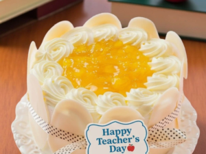 Teacher's Day Fresh Pineapple Cake
