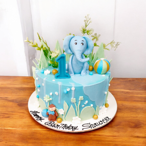 Cute Elephant Cake