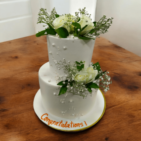 Elegant 2 Tier Wedding Cake