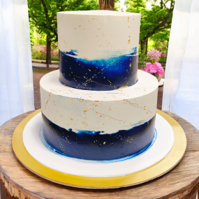 Glorious 2 Tier Wedding Cake