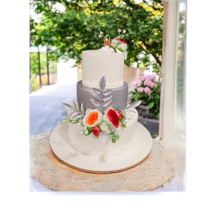 Unique 3 Tier Wedding Cake