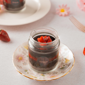 Strawberry Chocolate Dessert Jar