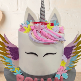 Beautiful Unicorn Cake