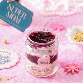 Blue berry mothers day special jar cake