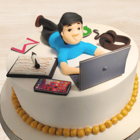 Innovative Laptop Cake